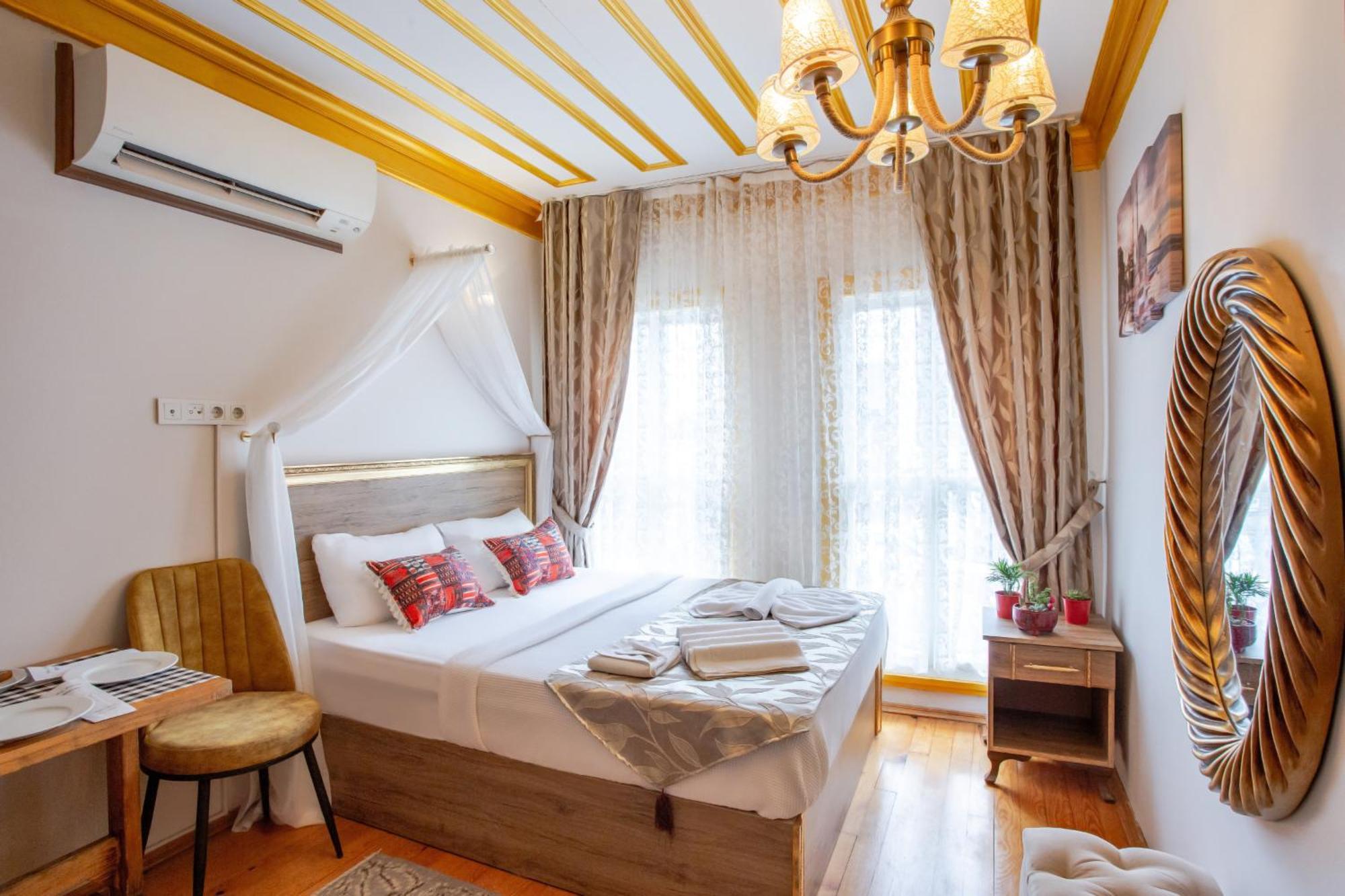 April Story Apart Hotel Истанбул Екстериор снимка