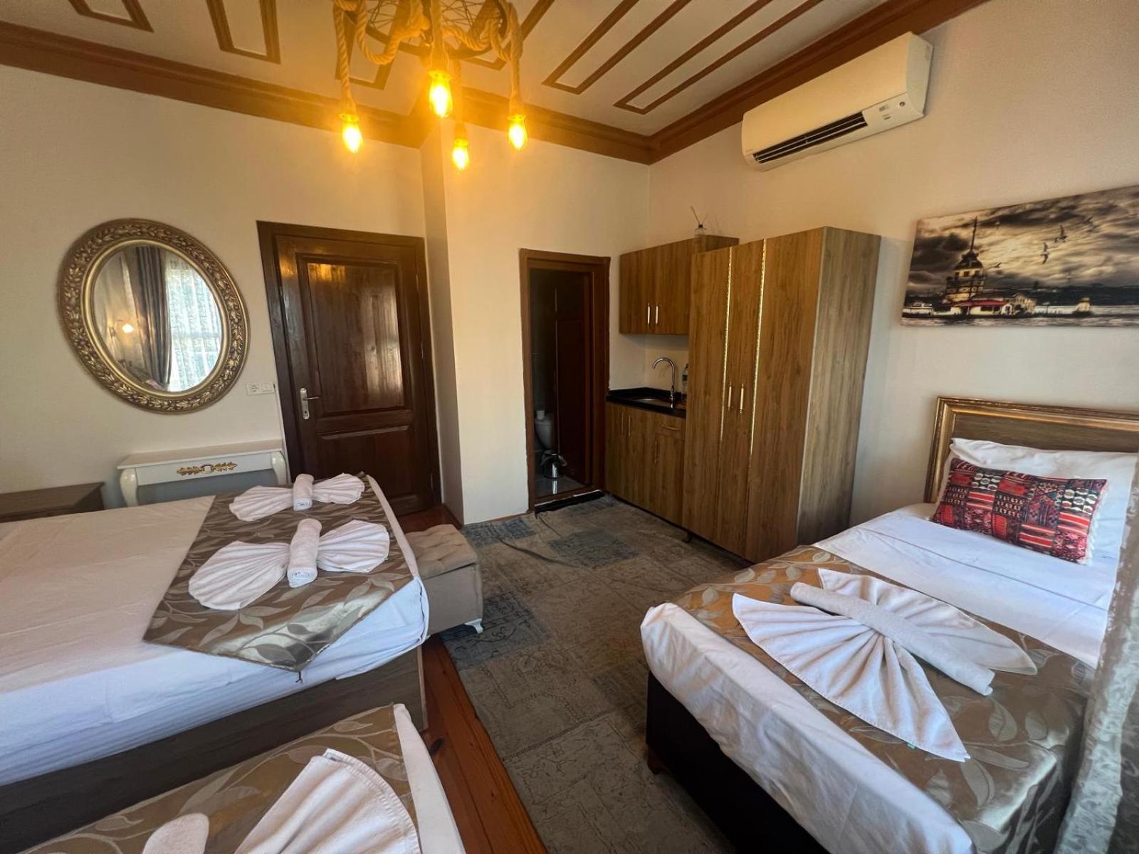 April Story Apart Hotel Истанбул Екстериор снимка